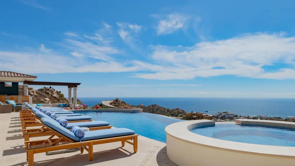 Exclusive Amenities in Four Seasons Cabo